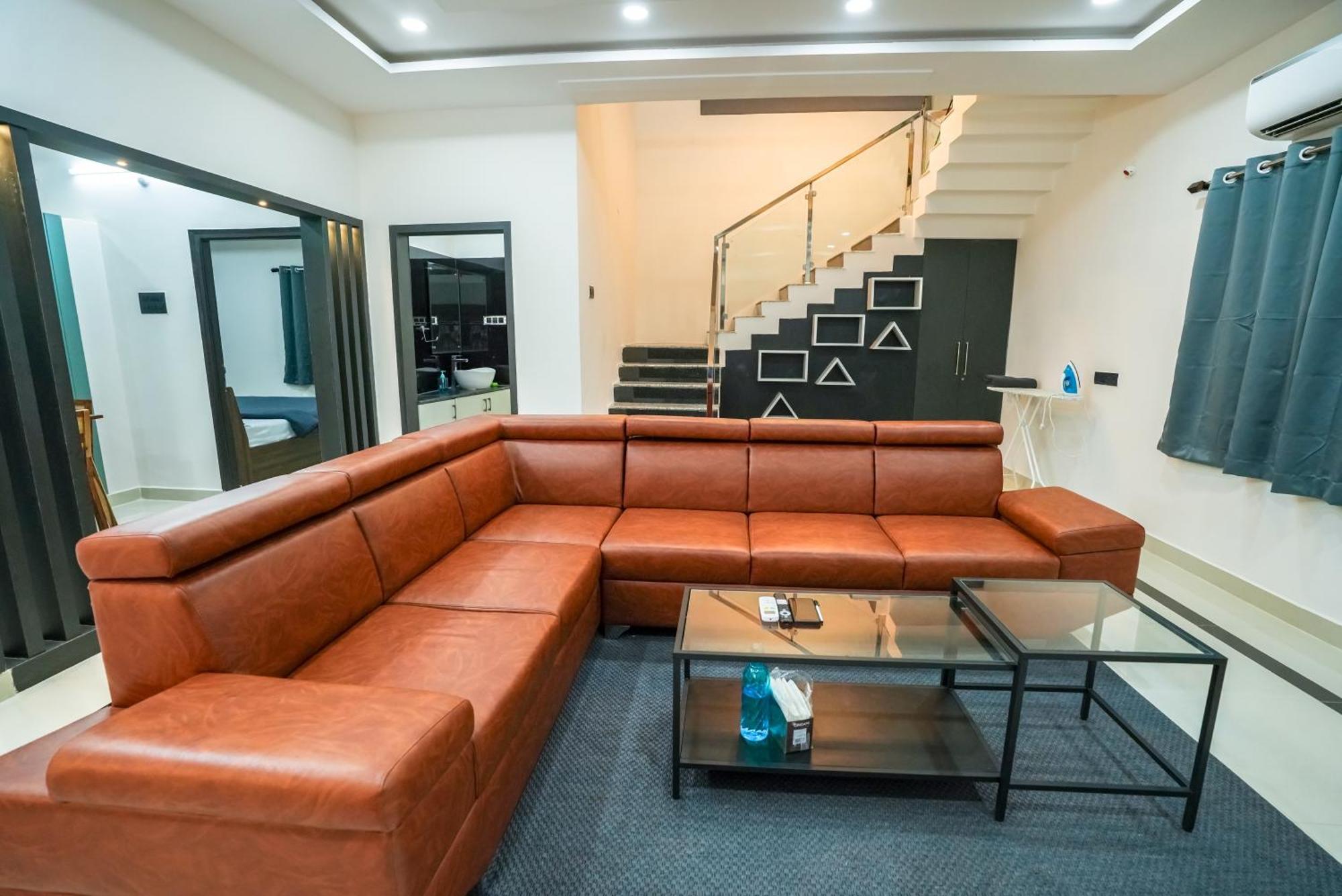 N Cube Serviced Apartments ไฮเดอราบัด ภายนอก รูปภาพ