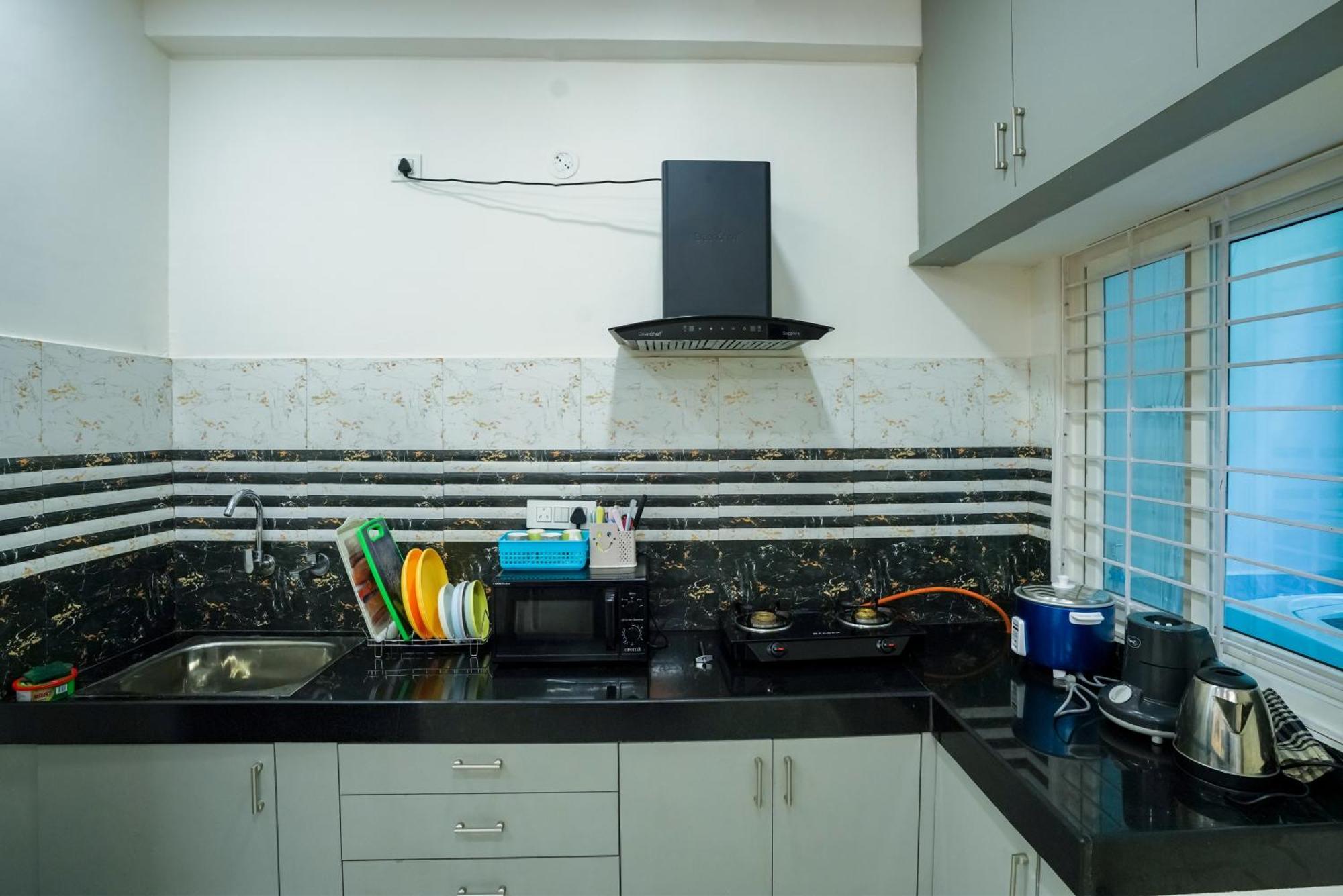 N Cube Serviced Apartments ไฮเดอราบัด ภายนอก รูปภาพ
